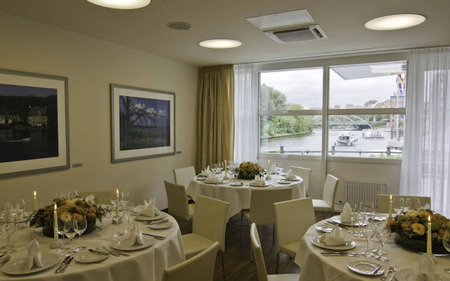 Abion Villa Suites