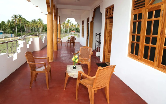 Nilaveli Star View Hotel