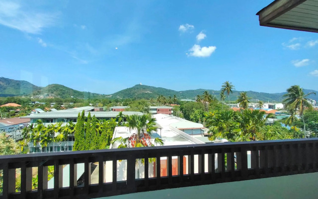 Ratana Apart Hotel at Chalong