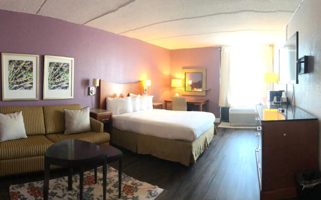 The Grand Hotel Spindletop