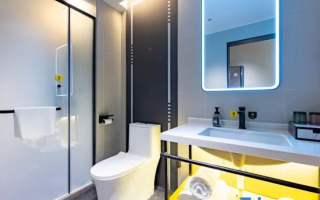 Zhetu Business Hotel (Shijiazhuang Nan Santiao Pedestrian Street Leta Center) – Bathroom – Shijiazhuang