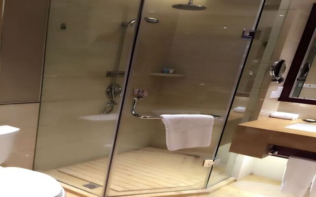 Zhongwei International Holiday Hotel