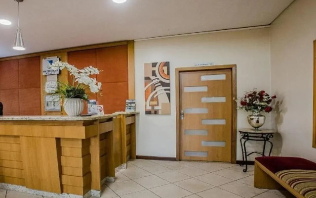 Foz Presidente Economic Hotel