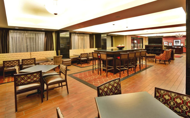 Hampton Inn Ft. Wayne/Dupont Road