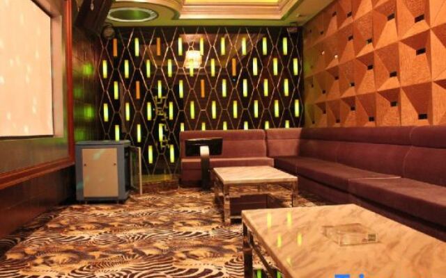 New Cozy Harbour Hotel
