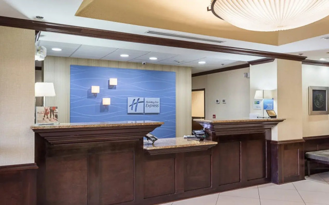 Holiday Inn Express Hotel & Suites BYRAM by IHG