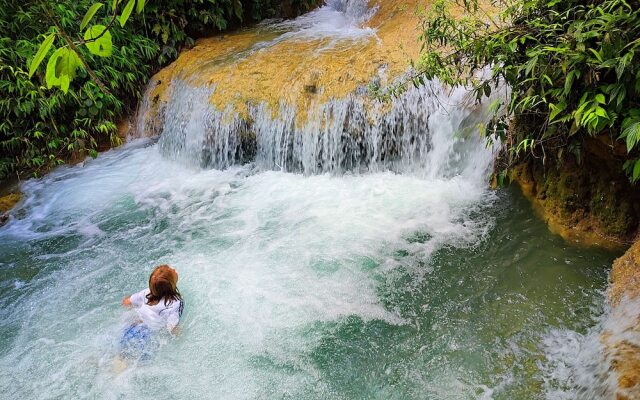 Pu Luong Riverside Lodge