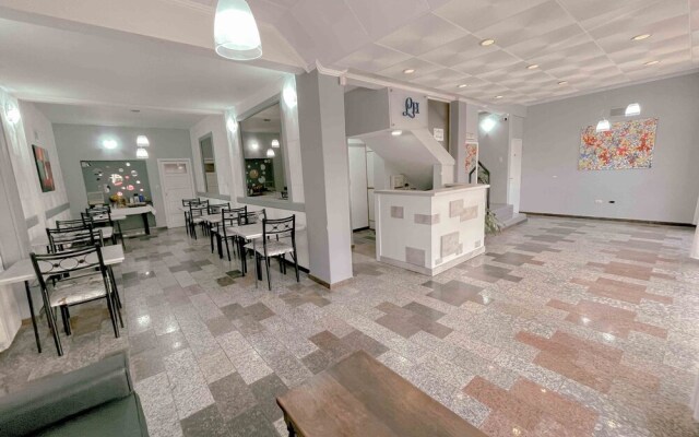 Luar Hotel