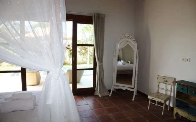 Villa Candi Kecil 1