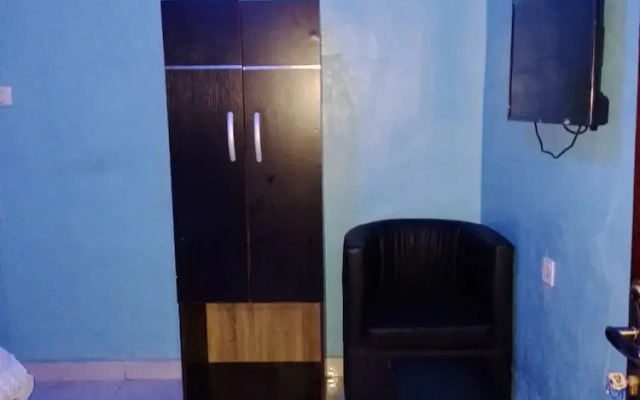 Americana Hotel