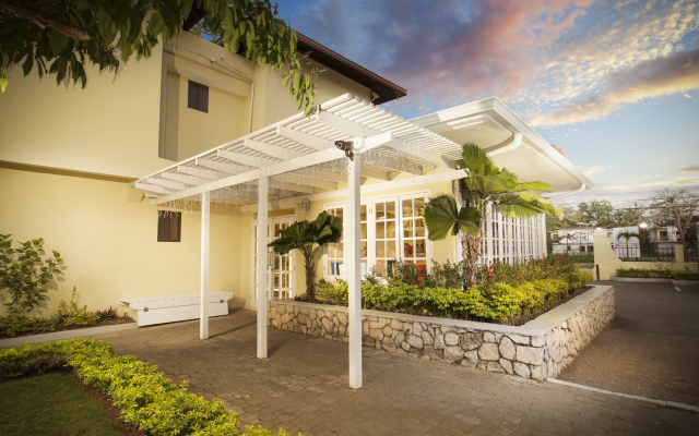 Rooms on the Beach Negril