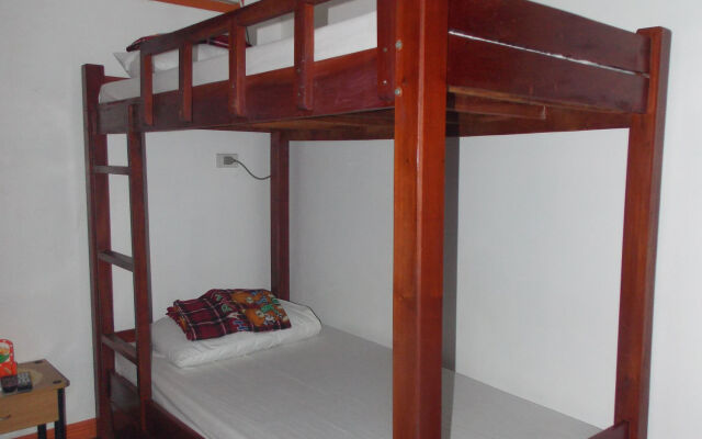 Maxvir Inn Beach Resort