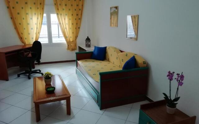 Aigaiou House