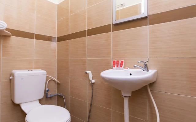 OYO 89536 Hazris Hotel