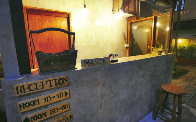 Manon Hostel