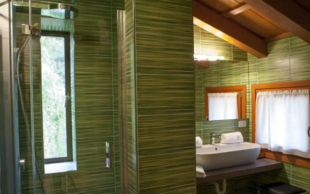 Elliot Osteria e Dormire in collina