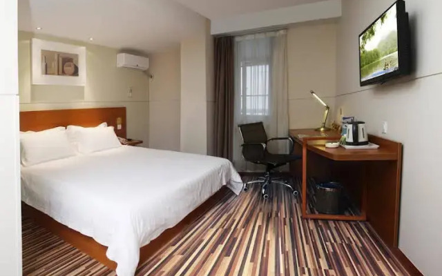 Jinjiang Inn Select Chengdu Shuangliu International Airport