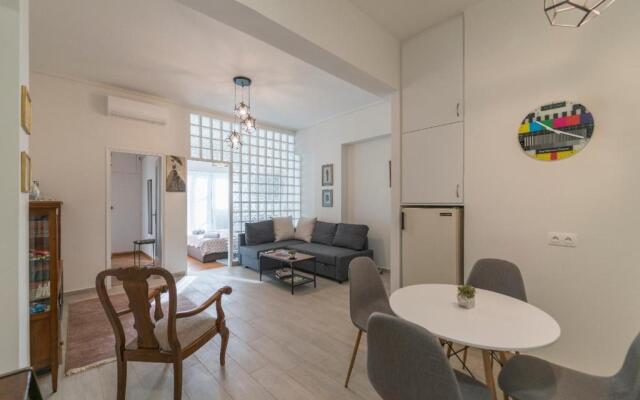 Piraeus_Faliro_Cosy apartment