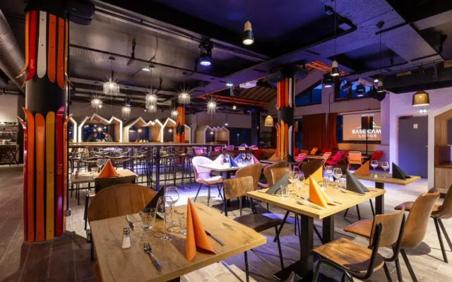 Hotel Base Camp Lodge - Bourg Saint Maurice