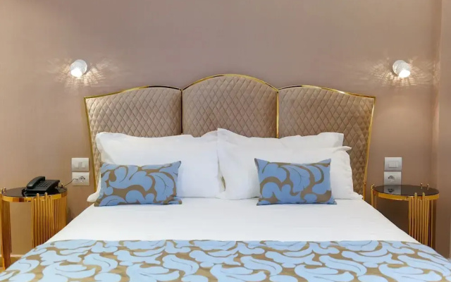 Hotel Bora Bora - Hotel in Ksamil - Photo 5
