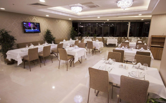 Hotel Golden Way Giyimkent