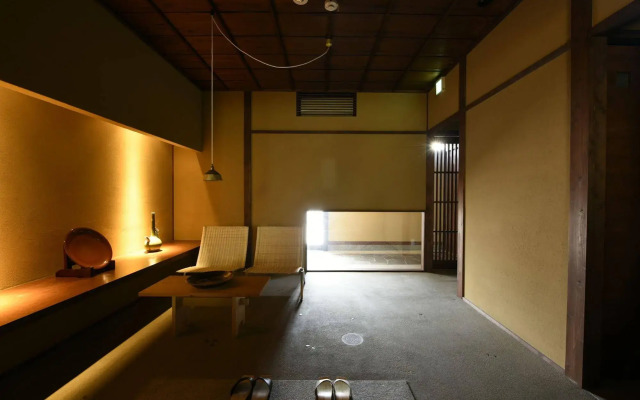 Kuraya Kiyomizu-Gojo
