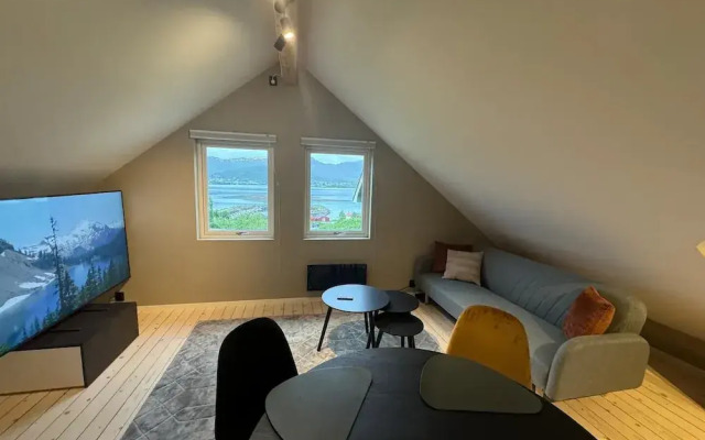 The Loft - With a Stunning View