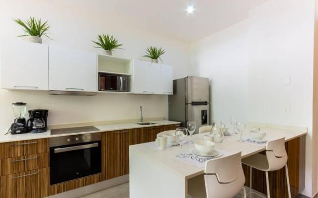 Entire Apartment, Excellent Location The City 1004