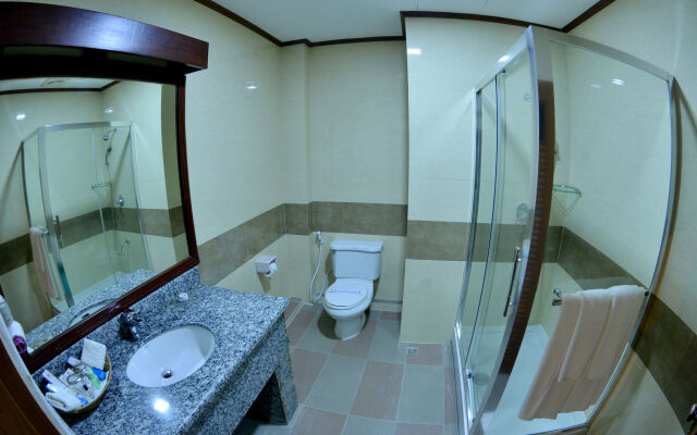 Golden Butterfly Hotel