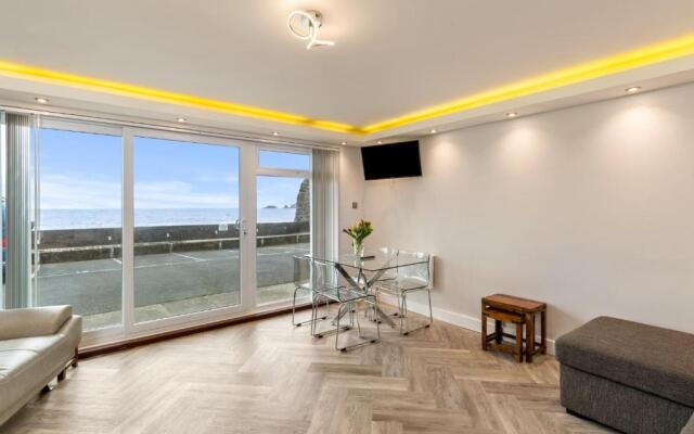 Pleasant View - Direct Beach Access Sea Views and Parking