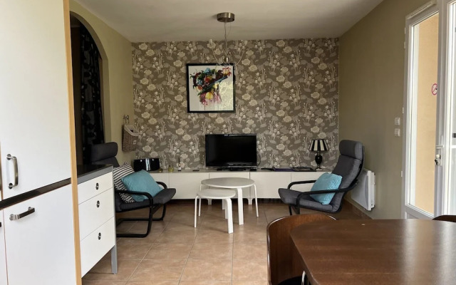 Chic Apartment in Segonzac With Swimming Pool