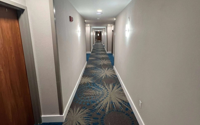 Days Inn by Wyndham Tulsa Central