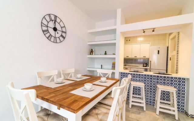 Well-located 3BDR Apartment in Fuengirola