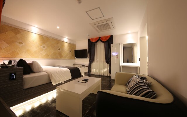 Suncheon Noble Self check-in Motel