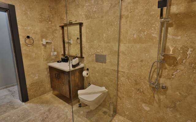 Yellow Stone Suites
