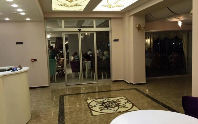 Kadhirga Hotel
