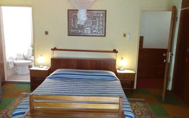 Manuela Residente Resort