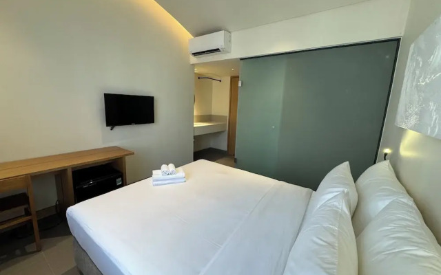 SOLANA Hotel Sunset Town Phu Quoc