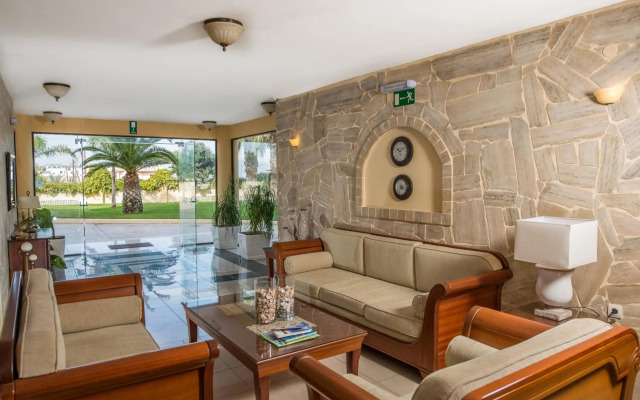 Mirtilos Studios & Apartments