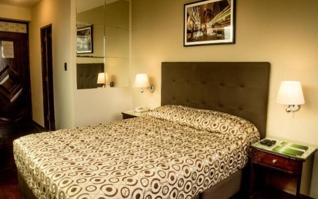 Hotel Lexus