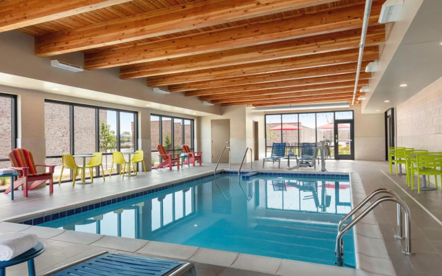Home2 Suites By Hilton Milwaukee West