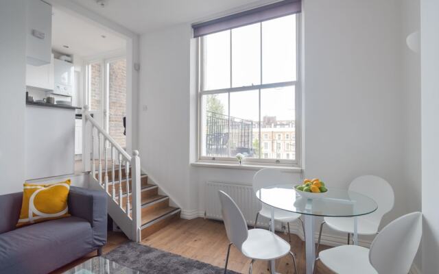 Bright 2Br Flat With Terrace Near Earls Court St