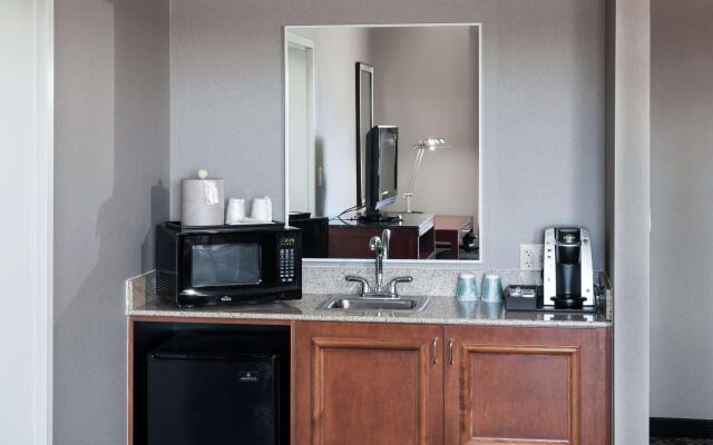 Hilton Garden Inn Lake Forest Mettawa