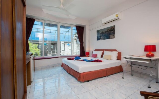 Sundowners Guesthouse