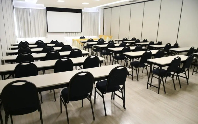 Mogano Business Hotel