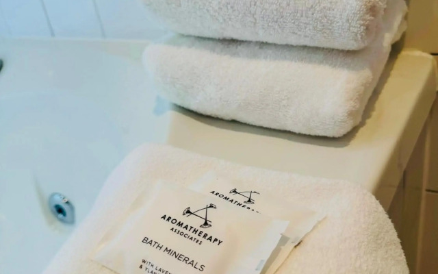 Travelodge by Wyndham Prince Albert