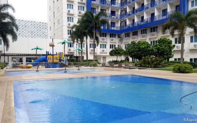 Oceanblue Manila Condotel Sea Residences