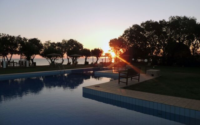 Arion Beach Hotel