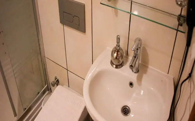 Limon Otel (Pansiyon 2)