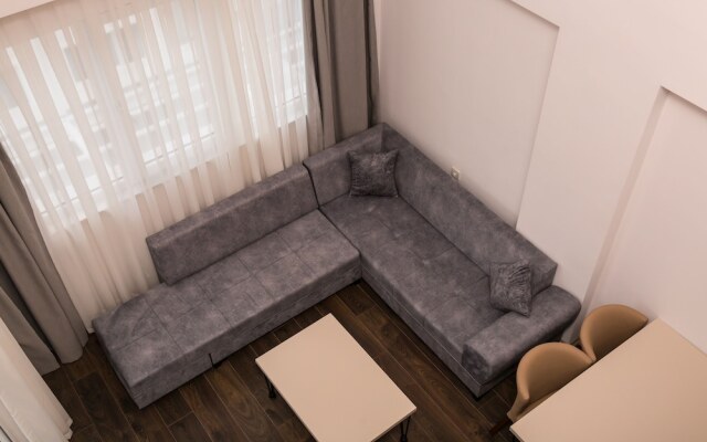 Demak Suit Homes